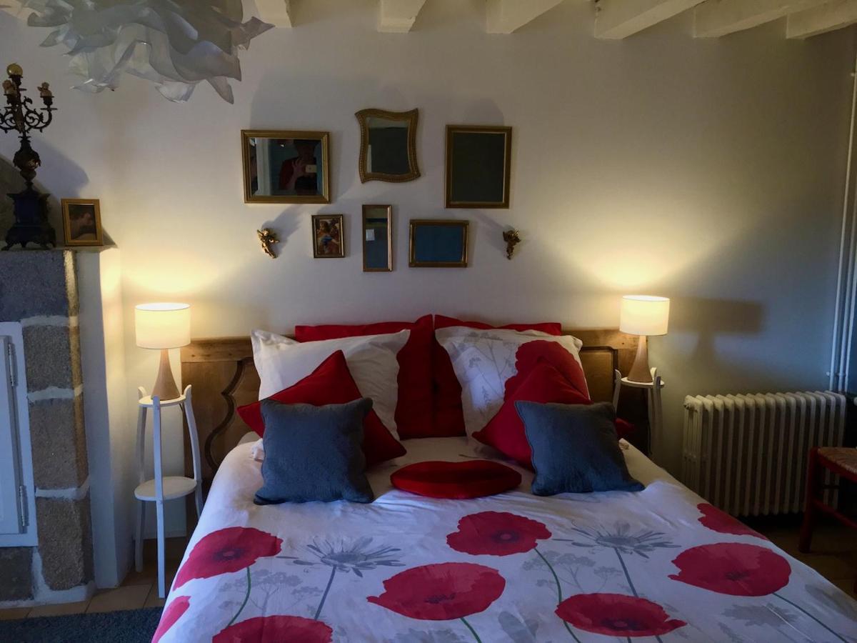 Chambre Des Anges & Roulotte Proche Mont Saint-Michel, L'Angeviniere Bed and Breakfast Εξωτερικό φωτογραφία